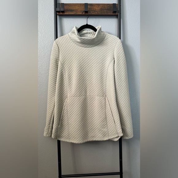Stoic Women's Quilted Cowl Neck Pullover Sweater Long Sleeve in a Light Cream. - Picture 5 of 14